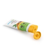 MamaEarth Ubtan Face Wash, 100ml with Turmeric & Saffron For Tan Removal